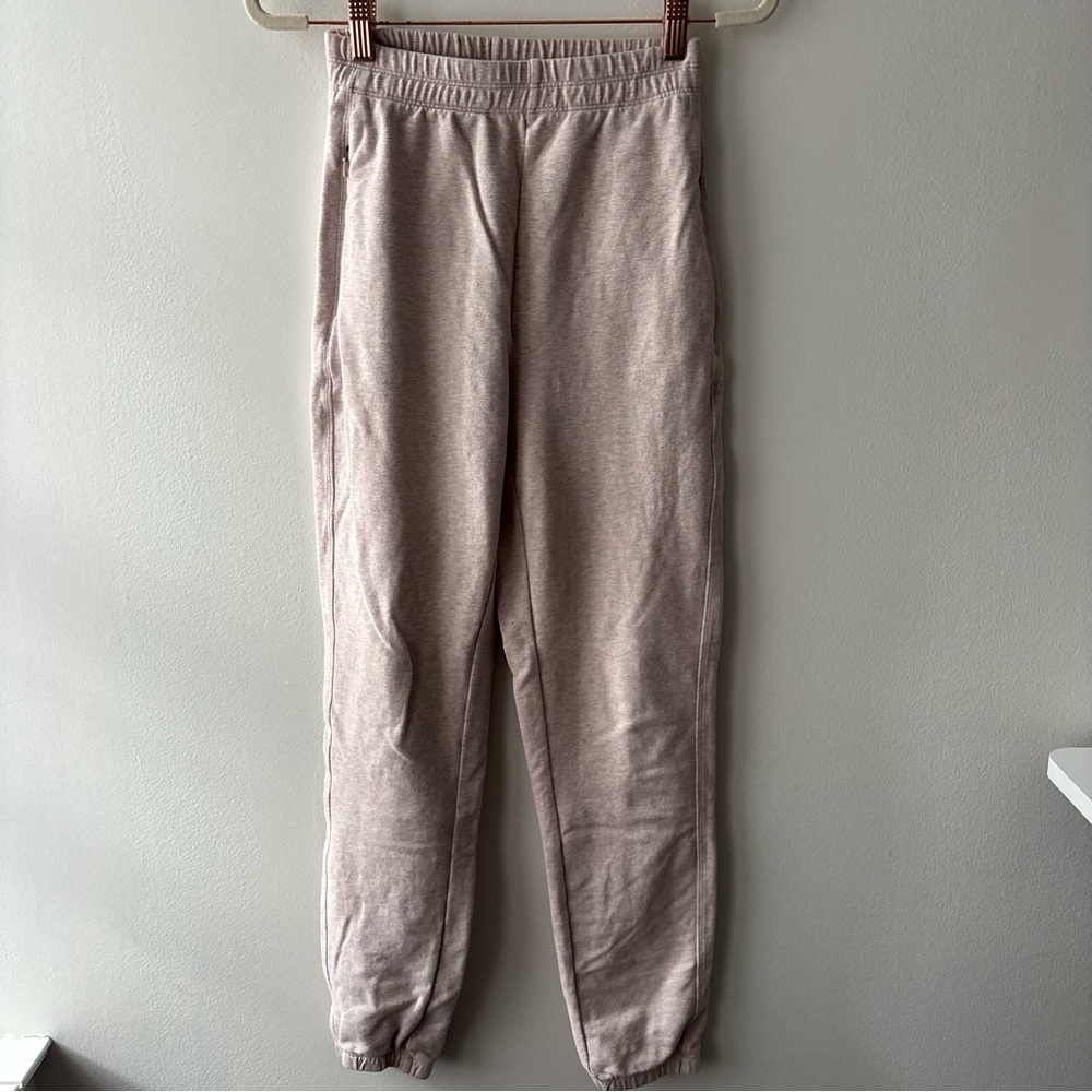 Aritzia The group by Babaton Joggers Sz XXs‎